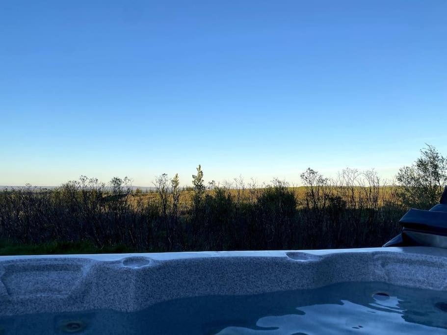 Luxury Cottage Located In The Golden Circle, Mountain View! 로가바튼 외부 사진